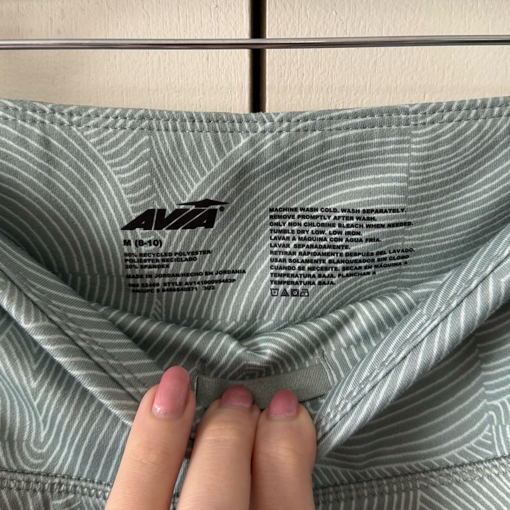 Avia Women's Mint Patterned Bike Shorts Size M with pockets! - Picture 4 of 5